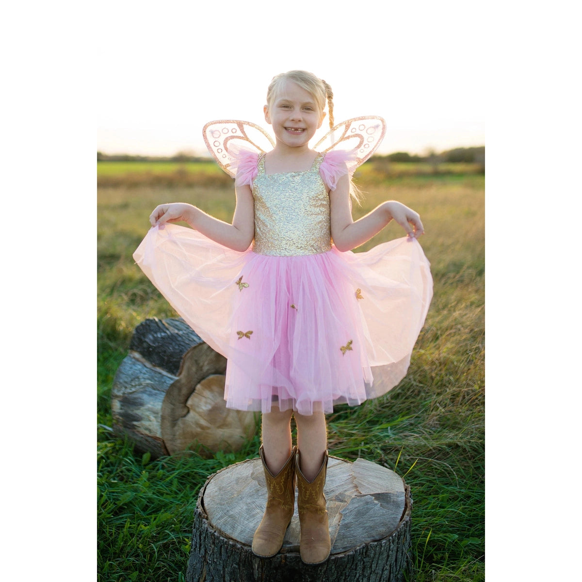 - Foldable and portable cat baggold butterfly dress with wings