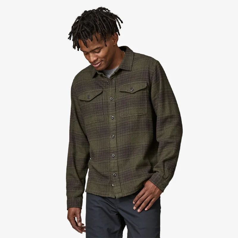 - Air box TSA certified check-inMen's Fjord Flannel Shirt - Cascade: Basin Green