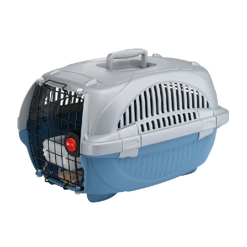 7. **Pet clothes are thickened in winter**Ferplast Atlas Deluxe 20 Cat and Dog Carrier